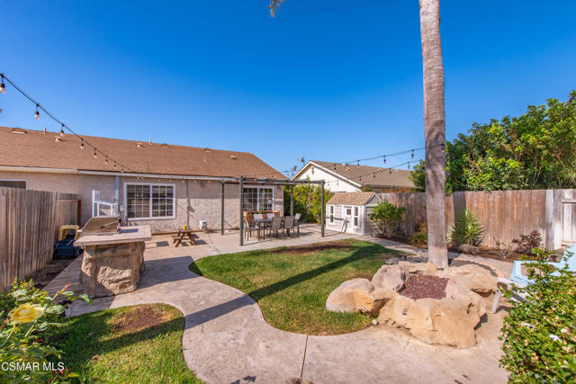 5327 Heather Street, Camarillo CA: https://media.crmls.org/mediaz/3e04ce56-2c57-4086-bbd9-a20c28b4338b.jpg