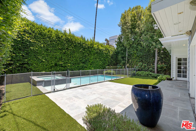 1147 Centinela Avenue, Santa Monica CA: https://media.crmls.org/mediaz/3e051713-28f8-4403-b962-fe6969307c57.jpg