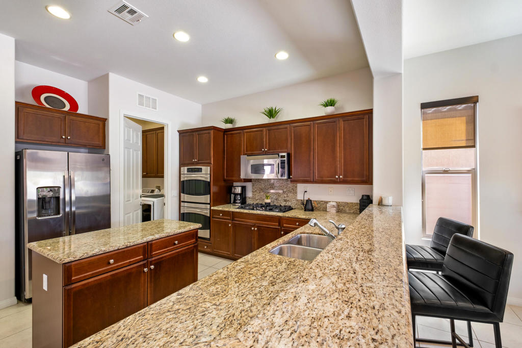 MLS #219135354PS image #8