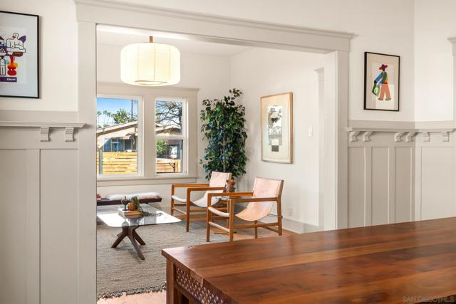 1203 N Normandie Ave, Los Angeles CA: https://media.crmls.org/mediaz/3e08a73a-be7d-4bc3-ab27-f1625295e26e.jpg