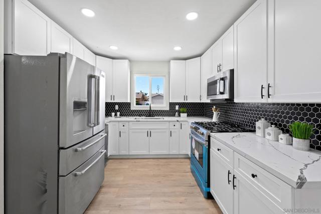 779 Kedzie, San Diego CA: https://media.crmls.org/mediaz/3e08c90d-59b7-4c71-9e5f-fb5adfd3cb35.jpg