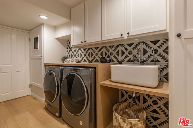 1756 Correa Way, Los Angeles CA: https://media.crmls.org/mediaz/3e08f35f-abd9-405c-81a2-cffa6c8da965.jpg