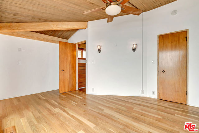 26636 Latigo Shore Drive, Malibu CA: https://media.crmls.org/mediaz/3e0aaa1b-d64c-4f0f-9ab3-77ce460652a0.jpg