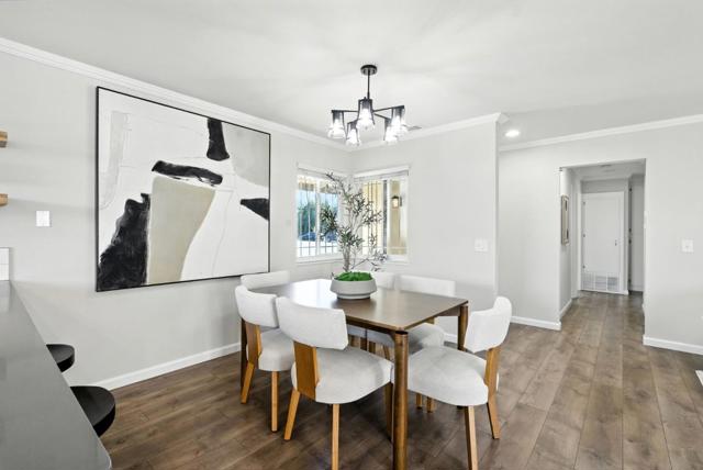 1297 Chesbro Way, Gilroy CA: https://media.crmls.org/mediaz/3e0b780c-5f45-4d0c-8bcd-58985f24422c.jpg