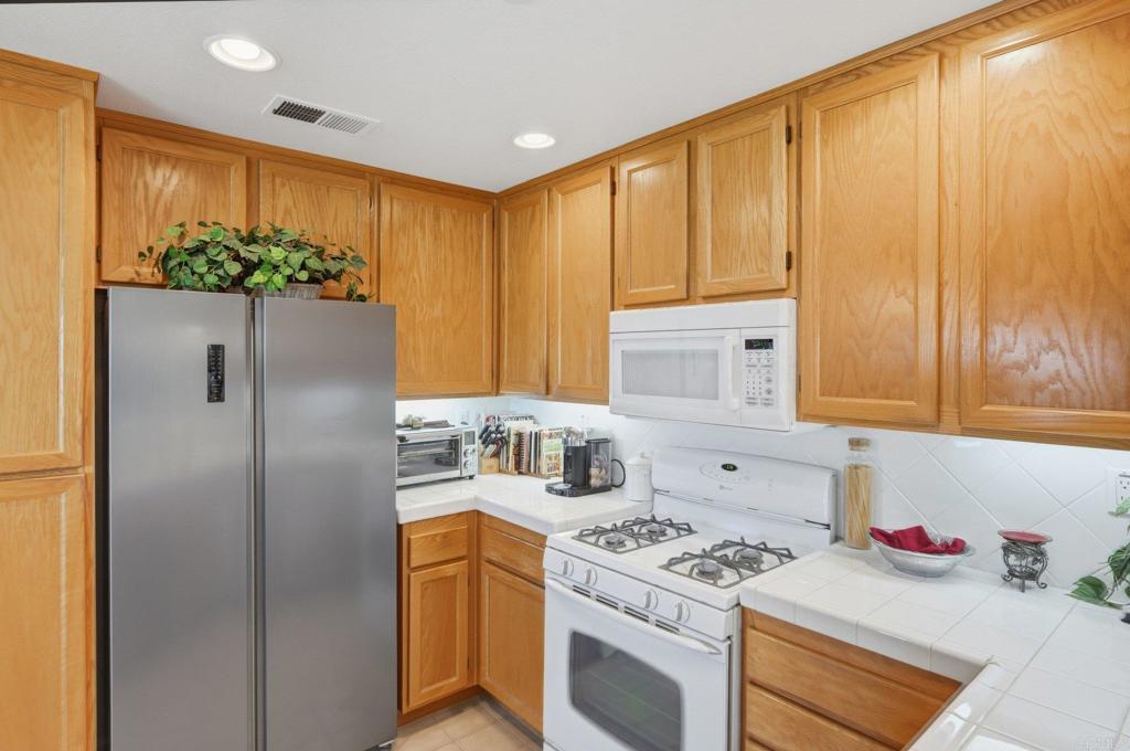 279 Trilogy Street - photo 9