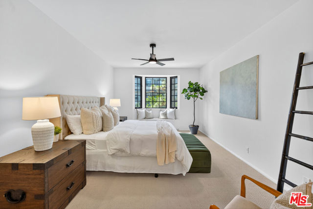 311 Bora Bora Way, Marina del Rey CA: https://media.crmls.org/mediaz/3e0b9aa8-dd86-44da-a8ac-44f64897d65f.jpg