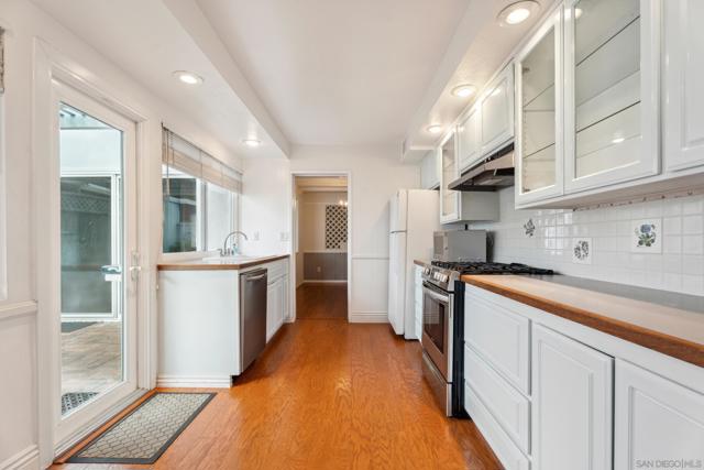 5348 Mount Alifan Dr., San Diego CA: https://media.crmls.org/mediaz/3e0ce0b0-9bae-4b36-8521-dd70f69cce7e.jpg