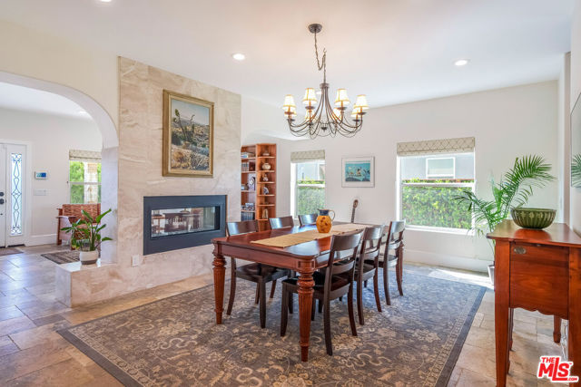 6411 W 85th Street, Los Angeles CA: https://media.crmls.org/mediaz/3e0d07c5-877a-4b71-ae80-97f5529174bf.jpg