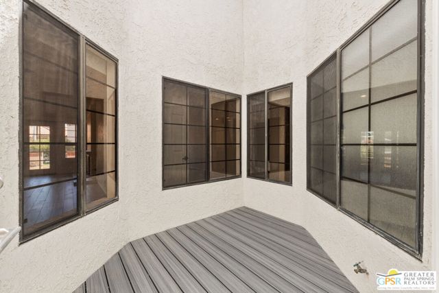 106 Avellino Circle, Palm Desert CA: https://media.crmls.org/mediaz/3e0ea2d8-d0f0-4acb-9851-55b771a8db4c.jpg