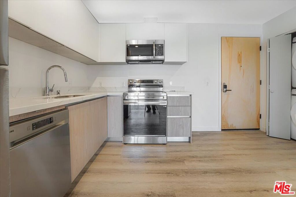 MLS #26864753 image #17