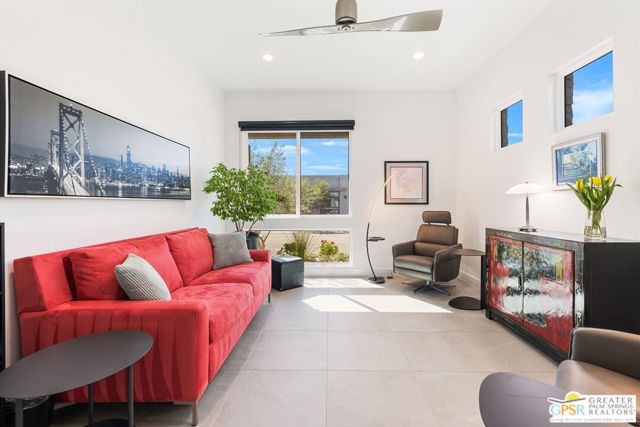4321 Lumina Way, Palm Springs CA: https://media.crmls.org/mediaz/3e1177f7-dea9-4b7d-9118-94bfcc1cf96f.jpg
