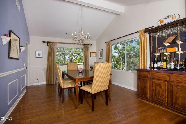 202 S Holliston Avenue, Pasadena CA: https://media.crmls.org/mediaz/3e142343-b84d-4c8e-ad2c-697d9d65f61f.jpg