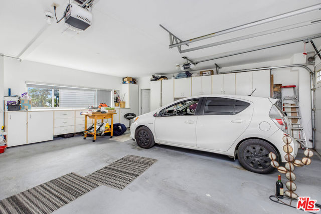 2350 San Marco Drive, Los Angeles CA: https://media.crmls.org/mediaz/3e14443c-4e81-4eff-95da-55342cff2531.jpg