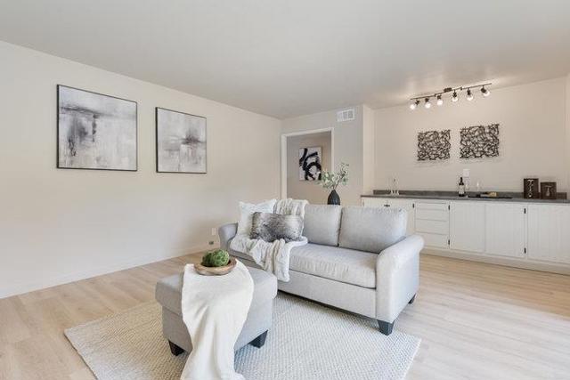 1272 Glacier Drive, Milpitas CA: https://media.crmls.org/mediaz/3e1482e8-e770-41ac-9834-4ba77c90eb0d.jpg