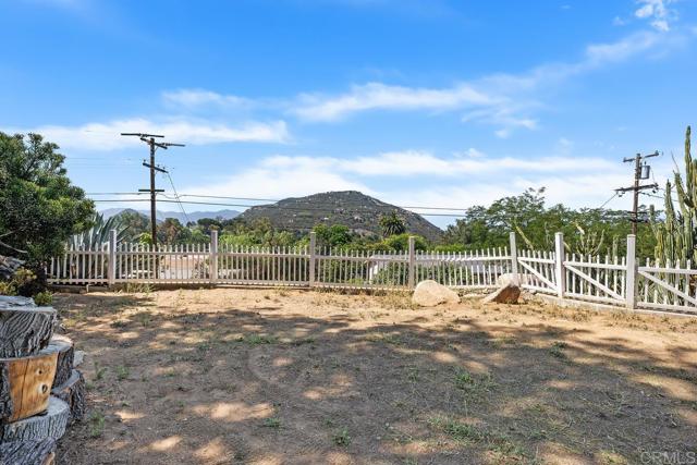 Detail Gallery Image 27 of 37 For 345 Lento Lane, El Cajon,  CA 92021 - – Beds | – Baths
