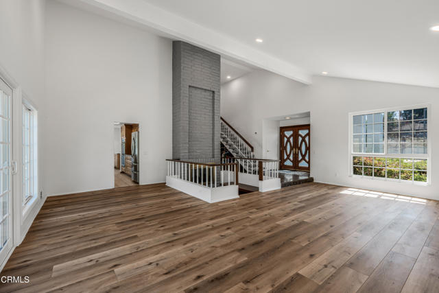 Detail Gallery Image 7 of 50 For 327 Bethany St, Thousand Oaks,  CA 91360 - 4 Beds | 2/1 Baths