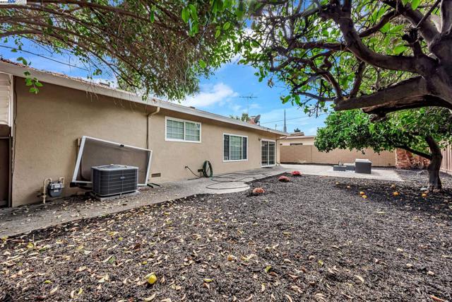 38131 Acacia st., Fremont CA: https://media.crmls.org/mediaz/3e16bbde-2495-42d9-b239-5147ab6c4f2e.jpg