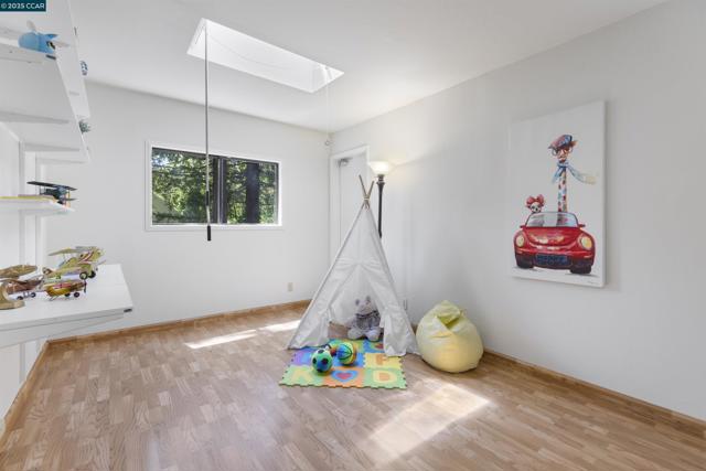 1285 Avenida Sevilla, Walnut Creek CA: https://media.crmls.org/mediaz/3e1738a0-15de-42e9-aad6-afab79a58675.jpg