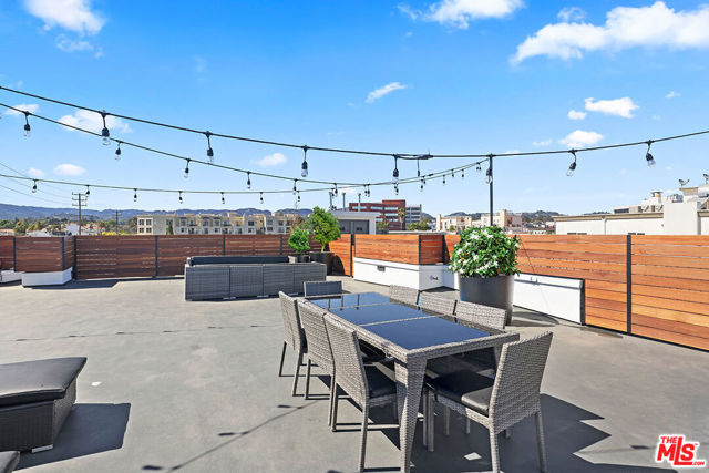 Drew Fenton | 900 S Westgate Avenue Los Angeles CA | MLS: 7293720