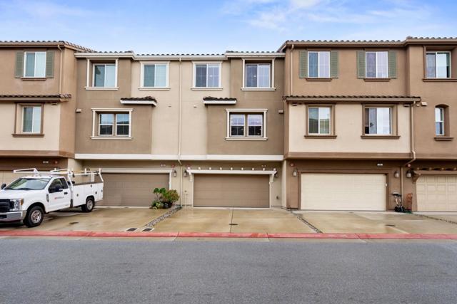 30 Cumin Lane, Morgan Hill CA: https://media.crmls.org/mediaz/3e183108-339c-40b7-9bc6-43a92be7f059.jpg