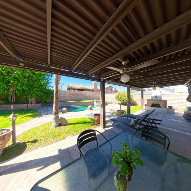 37879 Hollister Drive, Palm Desert, CA 92211
