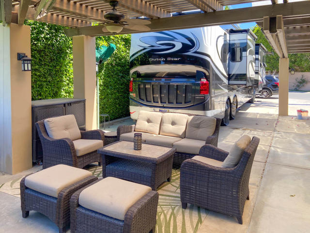80394 Avenue 48, Indio CA: https://media.crmls.org/mediaz/3e187e8c-3a98-4263-b324-78da03e973fe.jpg