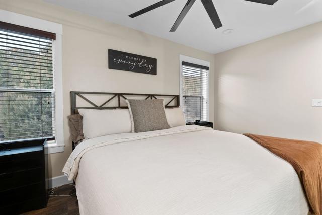 47145 Skyview Drive, Big Bear CA: https://media.crmls.org/mediaz/3e1984d0-97c9-4e31-a790-8263ca13d3b7.jpg