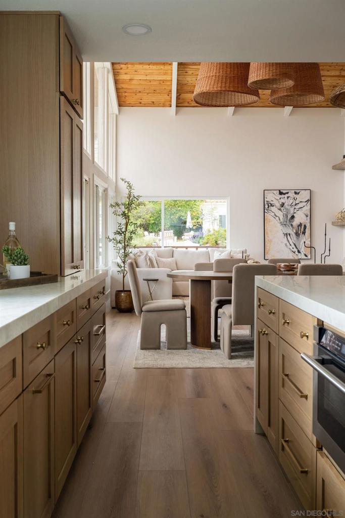 1551 Burgundy Rd - photo 16