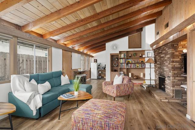 4316 Haines St, San Diego CA: https://media.crmls.org/mediaz/3e19c3e1-c21c-4da2-971f-b7799e837f3e.jpg