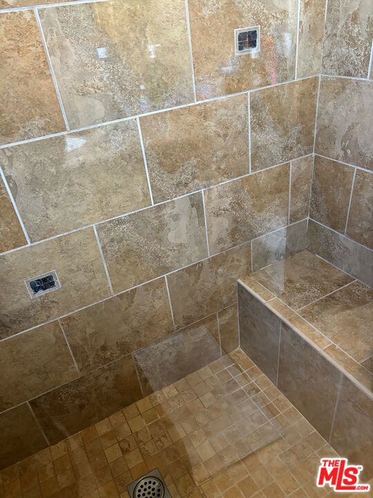 1101 Indiana Avenue photo 8