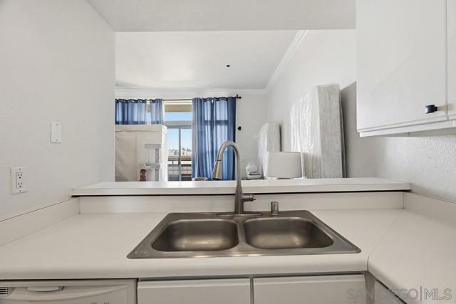 Image 13 of 37 For 3790 Florida St  B216