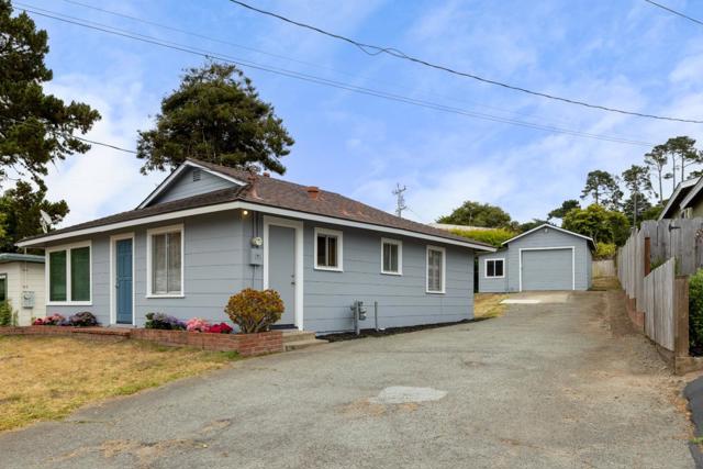 1103 Presidio Boulevard, Pacific Grove CA: https://media.crmls.org/mediaz/3e1a71d0-c922-40f9-bacc-db2a0eb5ef6d.jpg