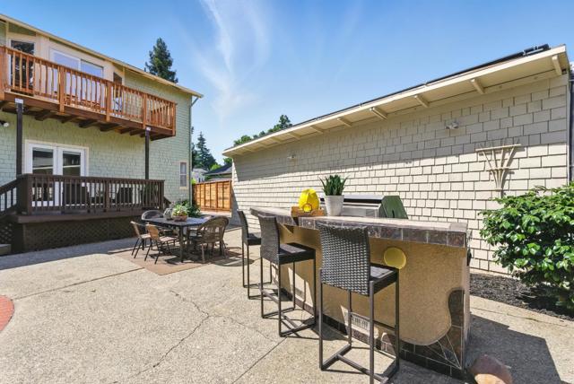 28 W Santa Inez Avenue, San Mateo CA: https://media.crmls.org/mediaz/3e1af453-f3c8-48f8-9954-6057de3e1304.jpg