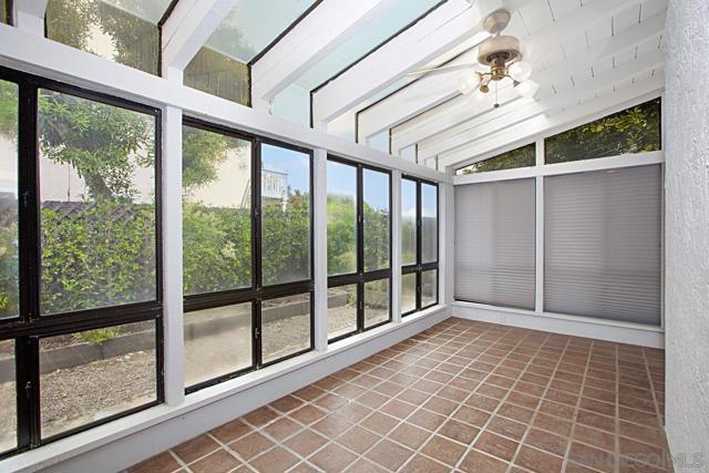 10751 Oakbend Dr, San Diego CA: https://media.crmls.org/mediaz/3e1b17db-9890-4390-9cf6-87713ceb2303.jpg