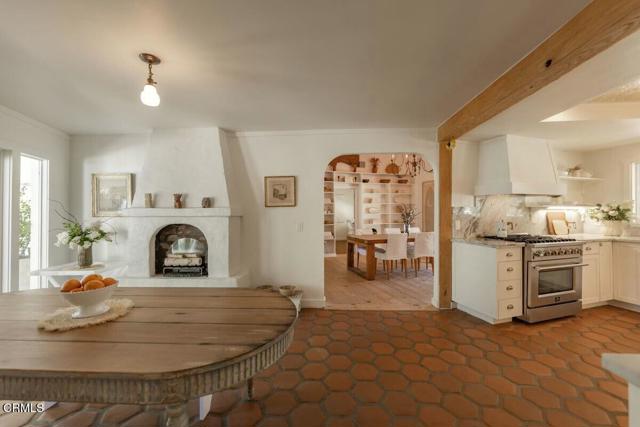 930 Fairview Road, Ojai CA: https://media.crmls.org/mediaz/3e1bb542-5a95-4ef5-ac7b-95adedbc1b9b.jpg