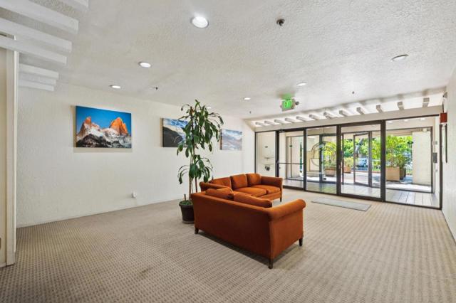 440 Cesano Court, Palo Alto CA: https://media.crmls.org/mediaz/3e1c7ca5-4261-450f-97b2-2840f861adb0.jpg