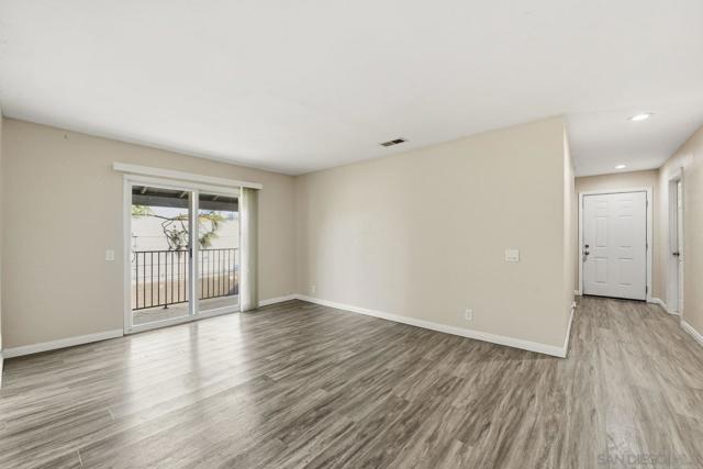 240 W Lincoln Ave, Escondido CA: https://media.crmls.org/mediaz/3e1cdc96-3ffc-46b7-999a-7e324d76325a.jpg