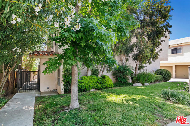 5322 Colodny Drive, 9 photo 3