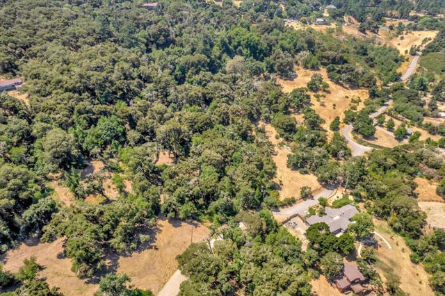 250 Heacox Road, Woodside CA: https://media.crmls.org/mediaz/3e1d699a-f629-4466-8111-72d4f265be3f.jpg