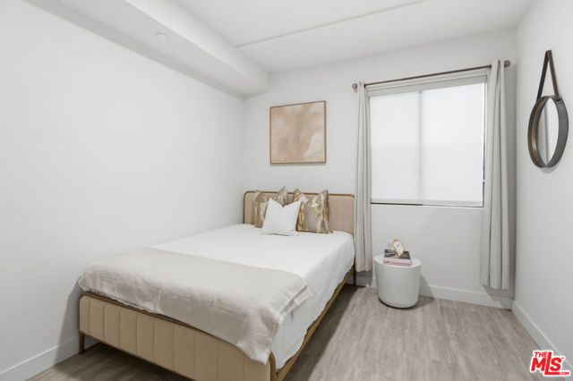 6707 N Sepulveda Boulevard, Van Nuys CA: https://media.crmls.org/mediaz/3e1e1c92-a7fc-4ef0-9f55-67c3d4516d4c.jpg