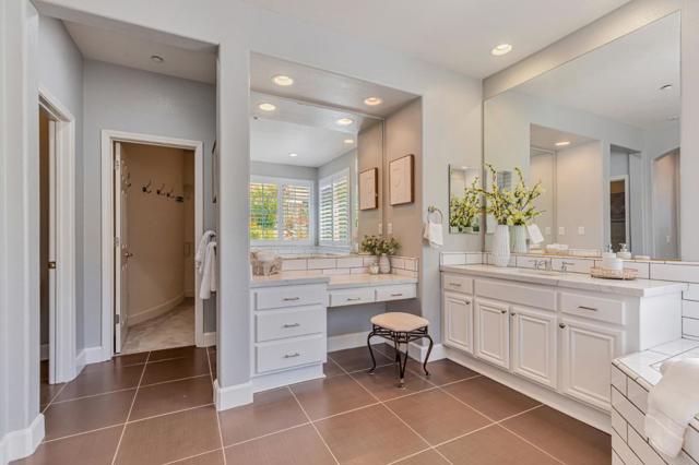 7473 Hoylake Court, Gilroy CA: https://media.crmls.org/mediaz/3e1e5650-5b1f-4622-9175-8d7fe3433a90.jpg