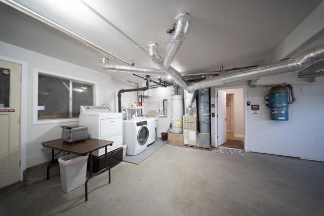 1331 Aspen Drive, Pacifica CA: https://media.crmls.org/mediaz/3e215620-2a95-478c-8f1a-578386fb4d31.jpg