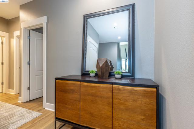 Image 17 of 46 For 228 1st St  