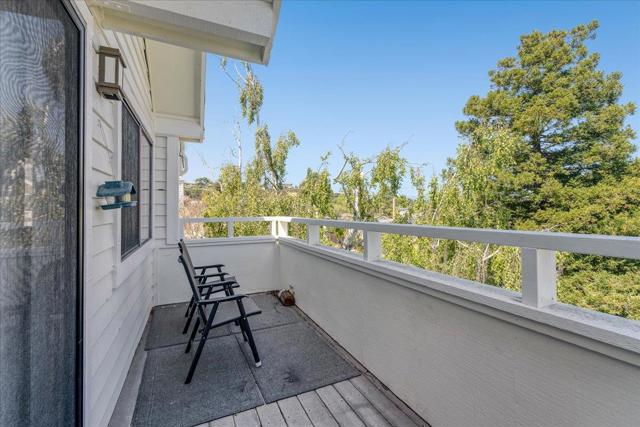 41 Grandview Street, Santa Cruz CA: https://media.crmls.org/mediaz/3e21ea60-7bc8-4b1f-ad5e-86412f634187.jpg