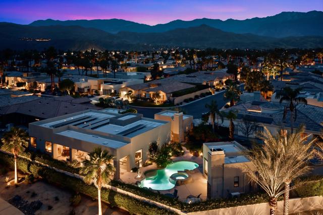 36066 Da Vinci Drive, Cathedral City CA: https://media.crmls.org/mediaz/3e21ff74-21f3-468b-af0a-8b5891332496.jpg