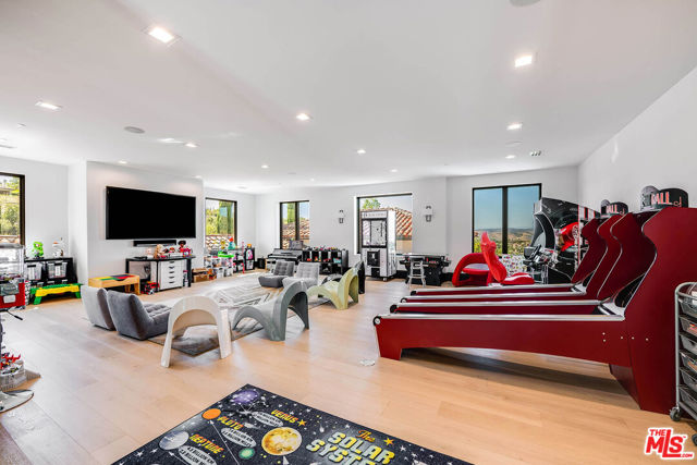 Image 17 of 50 For 25201 Prado Del Misterio