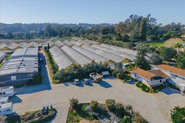 371 Calabasas Road, Watsonville CA: https://media.crmls.org/mediaz/3e23f591-6ea9-4be2-81f4-18b199141448.jpg
