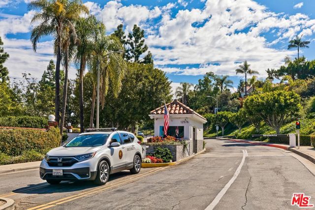 Drew Fenton | 12557 The Vista Los Angeles CA | MLS: 7472020