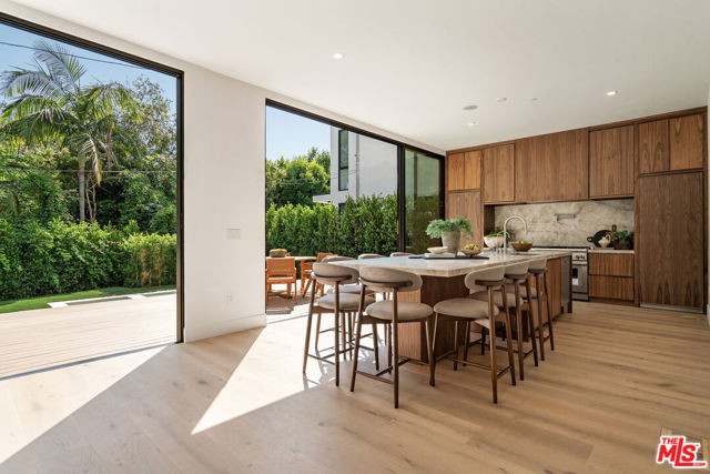 Drew Fenton | 1185 Mcclellan Drive Los Angeles CA | MLS: 7420887