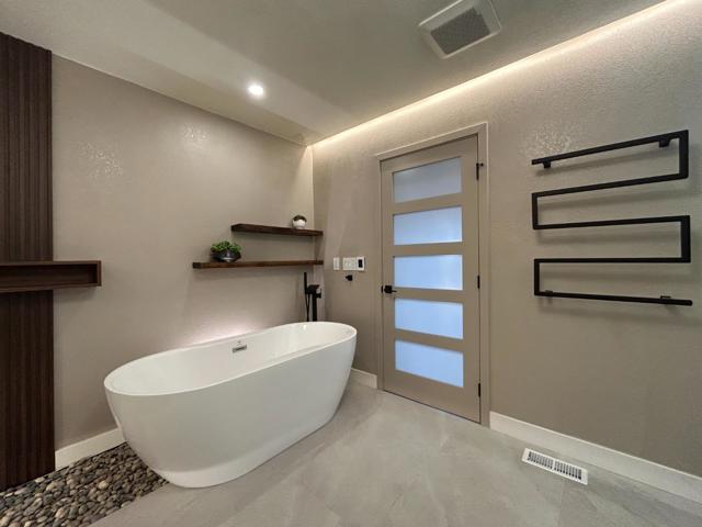 4155 Holly Drive, San Jose CA: https://media.crmls.org/mediaz/3e2620f7-e68e-4f69-995d-6baec4de22f1.jpg